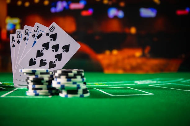 hola slot mobile app interface showing football betting and live casino options