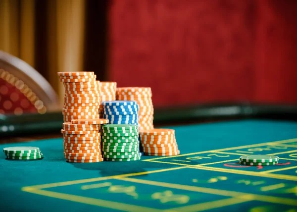 Tournament leaderboard on hola slot showing player rankings and prize tiers